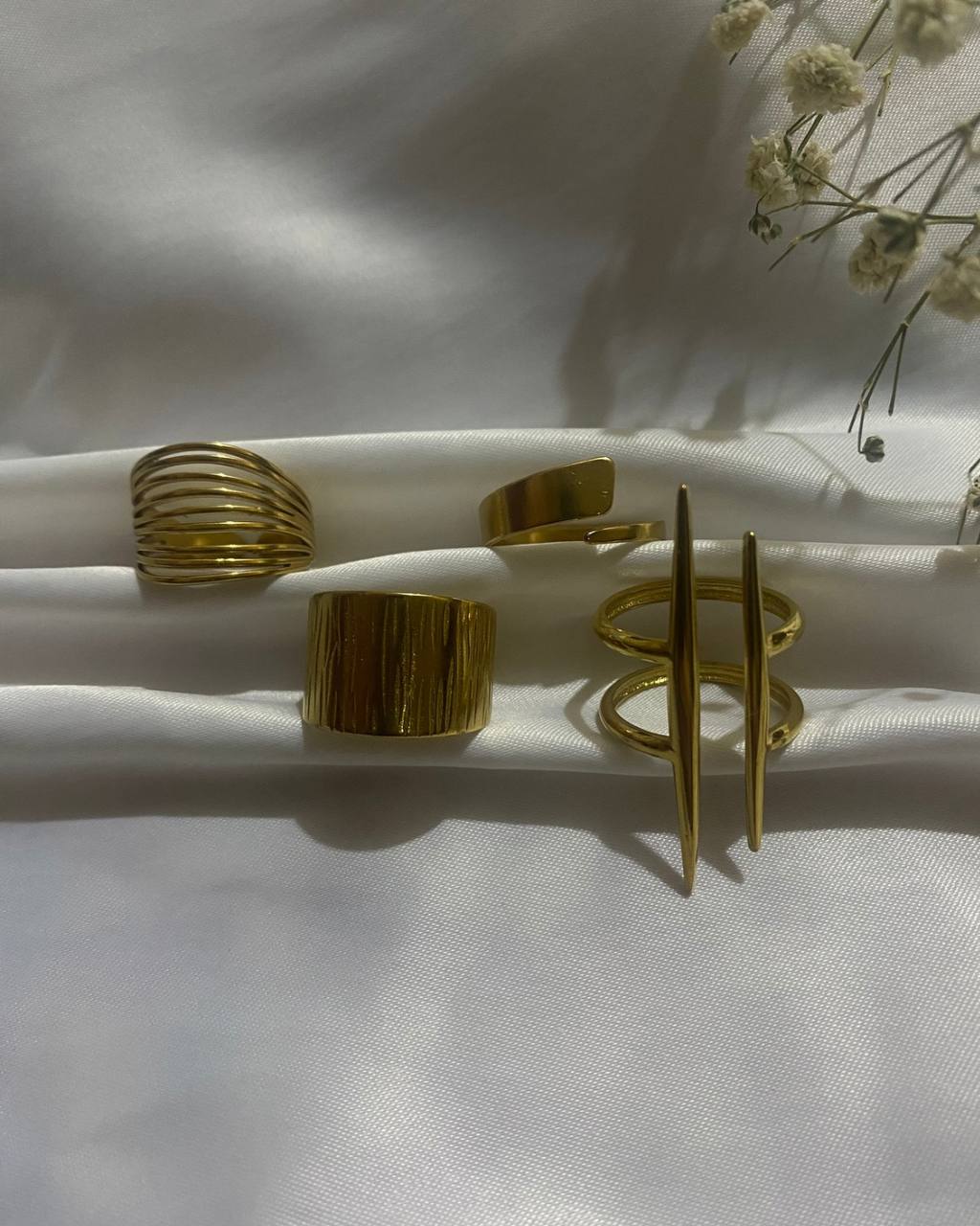 Aura rings
