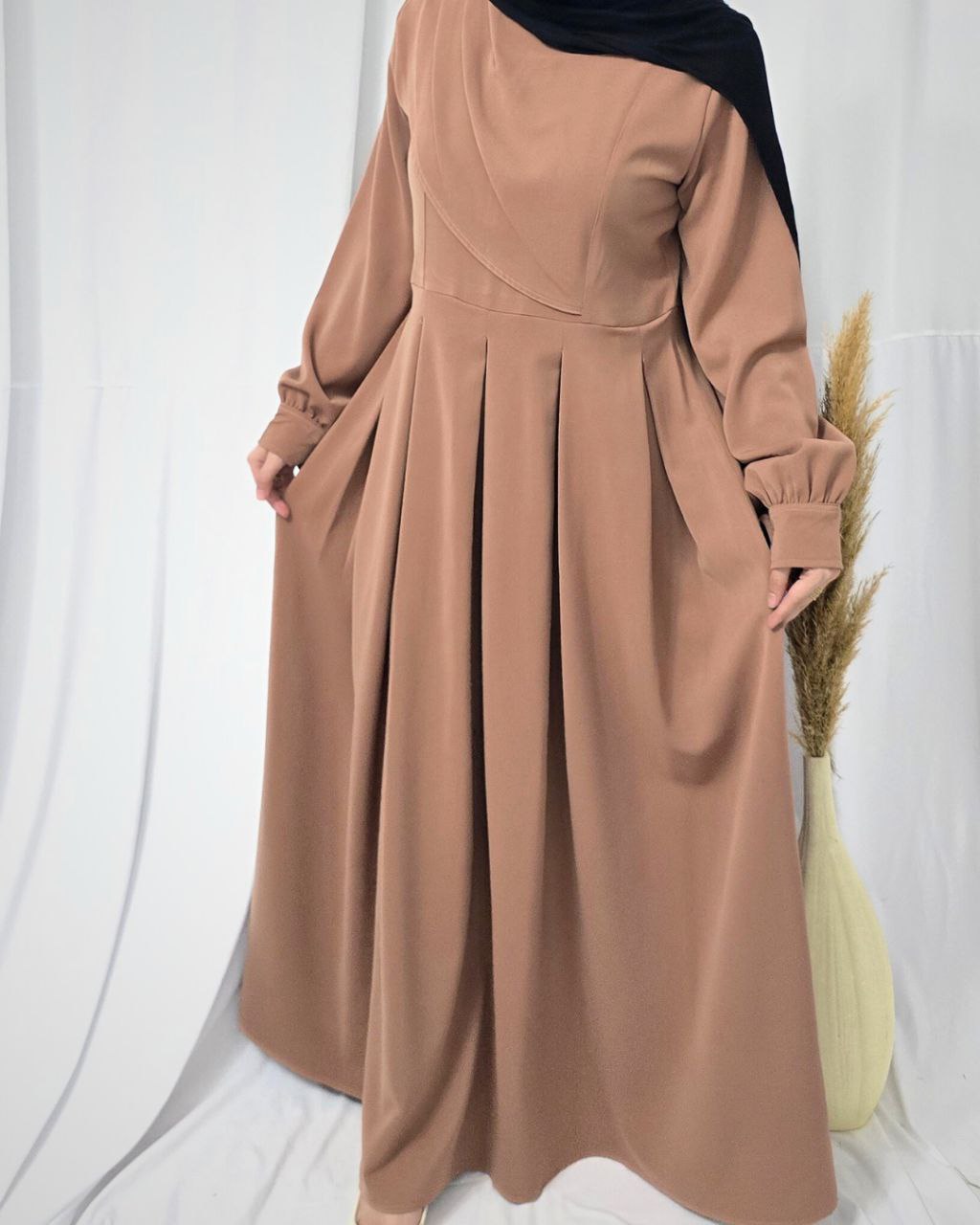 Code 23 | Elegant Cloche - Pleated Design ✨